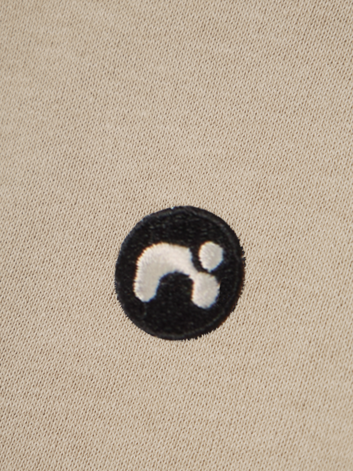 model_shot-front_full